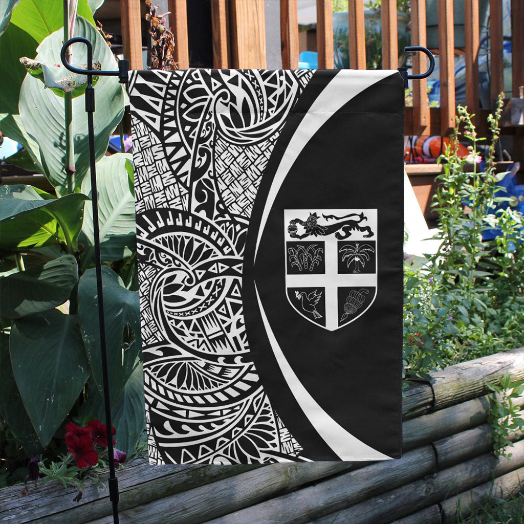 Fiji Garden Flag Lauhala Circle White