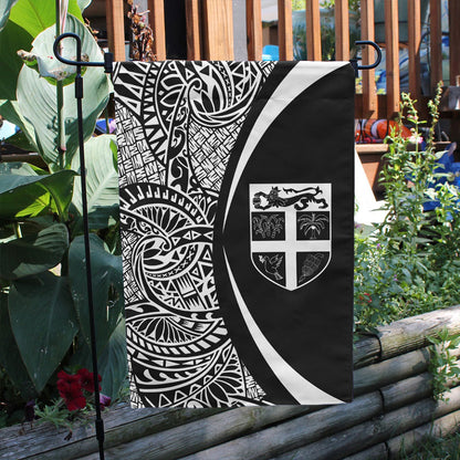 Fiji Garden Flag Lauhala Circle White