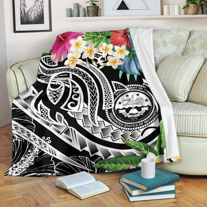 FSM Polynesian Premium Blanket - Summer Plumeria (Black)