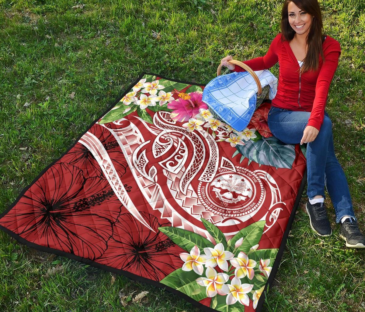 FSM Polynesian Premium Quilt - Summer Plumeria (Red)