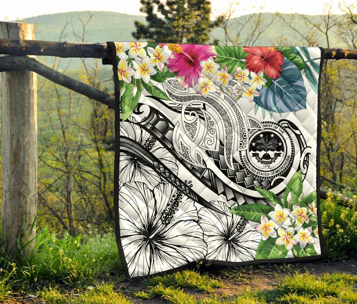 FSM Polynesian Premium Quilt - Summer Plumeria (White)