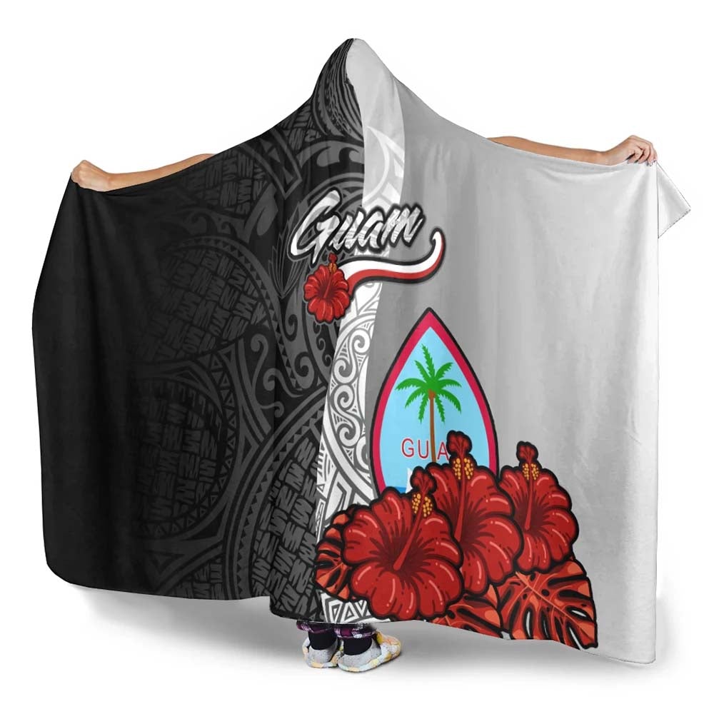 Guam Polynesian Hooded Blanket- Coat Of Arm With Hibiscus White
