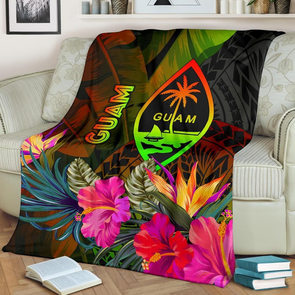 Guam Polynesian Premium Blanket -  Hibiscus and Banana Leaves