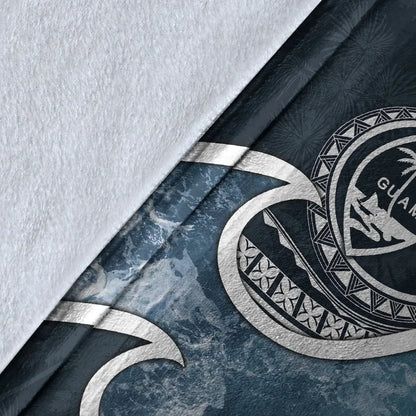 Guam Polynesian Premium Blanket - Ocean Style