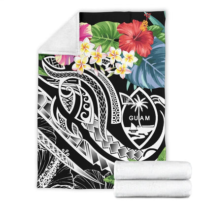 Guam Polynesian Premium Blanket - Summer Plumeria (Black)