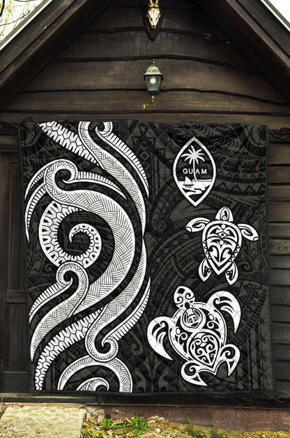 Guam Polynesian Premium Quilt - White Tentacle Turtle