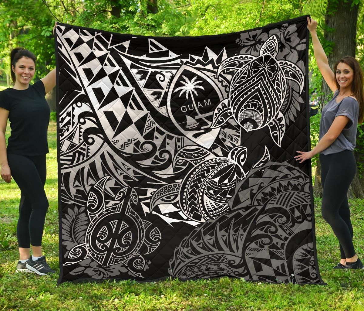 Guam Polynesian Premium Quilt - White Turtle Flowing