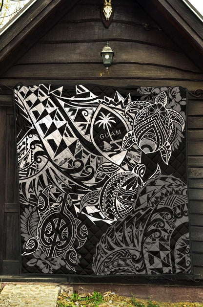 Guam Polynesian Premium Quilt - White Turtle Flowing