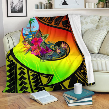 Guam Premium Blanket - Polynesian Hook And Hibiscus (Reggae)