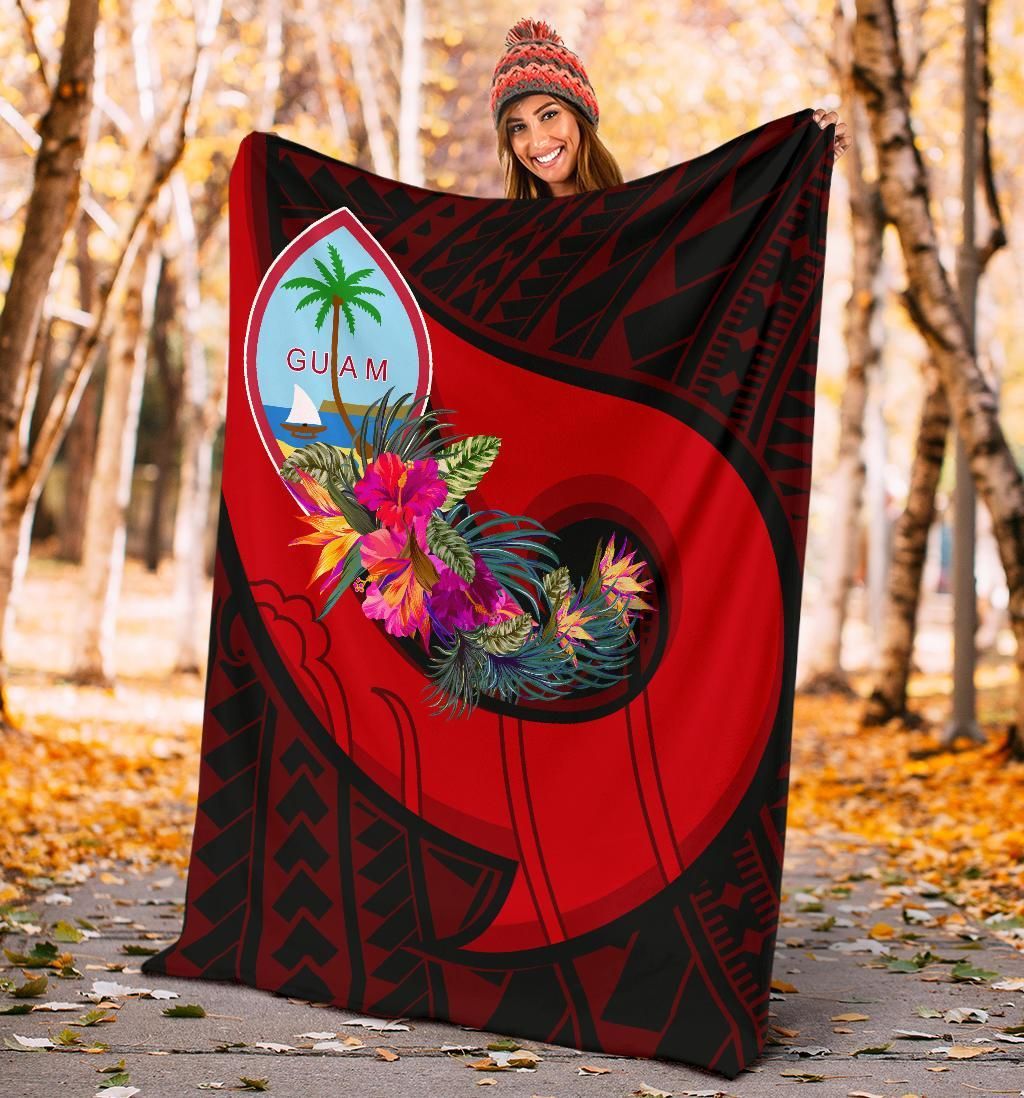 Guam Premium Blanket - Polynesian Hook And Hibiscus (Red)