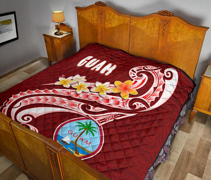 Guam Premium Quilt - Guam Seal Polynesian Patterns Plumeria (Red)