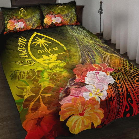 Guam Quilt Bed Set - Humpback Whale with Tropical Flowers (Yellow)