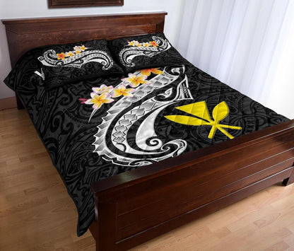 Hawaii Custom Personalised Quilt Bed Set - Kanaka Maoli Polynesian Patterns Plumeria (Black)