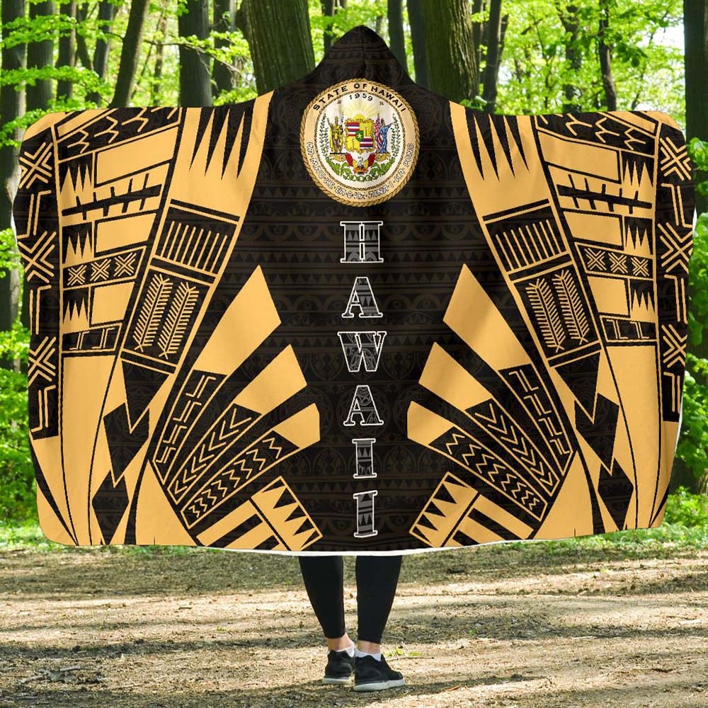 Hawaii Hooded Blanket - Polynesian Tattoo Gold