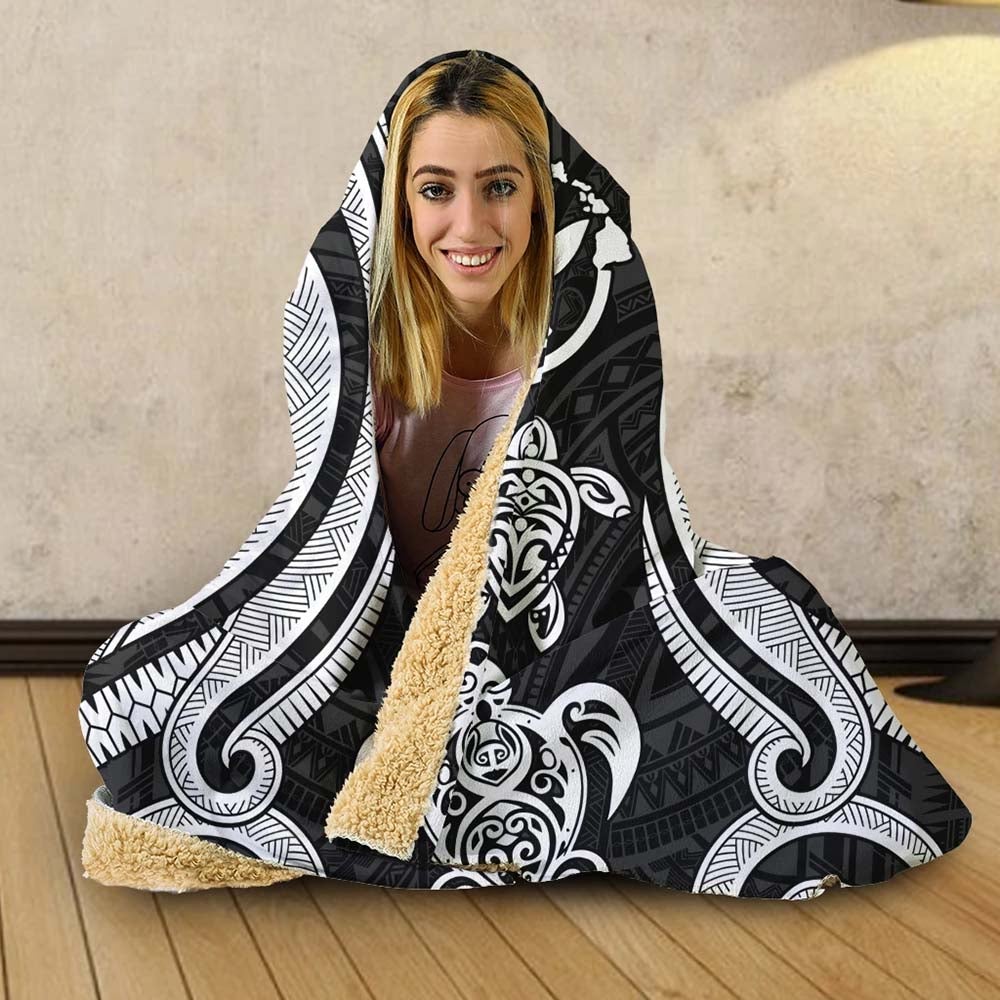 Hawaii Hooded Blanket - White Tentacle Turtle