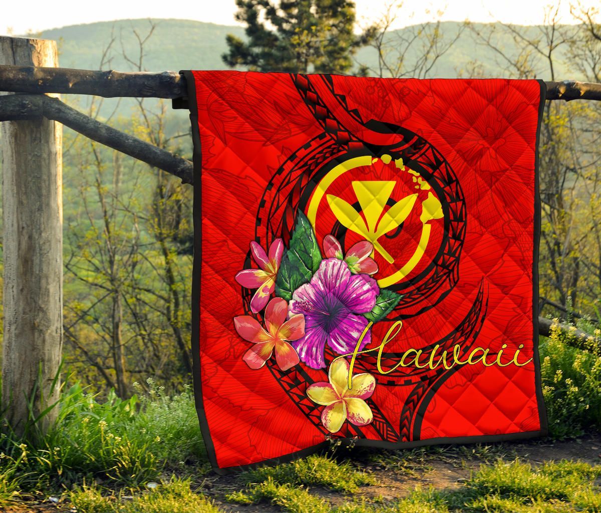 Hawaii Polynesian Premium Quilt - Floral With Seal Red