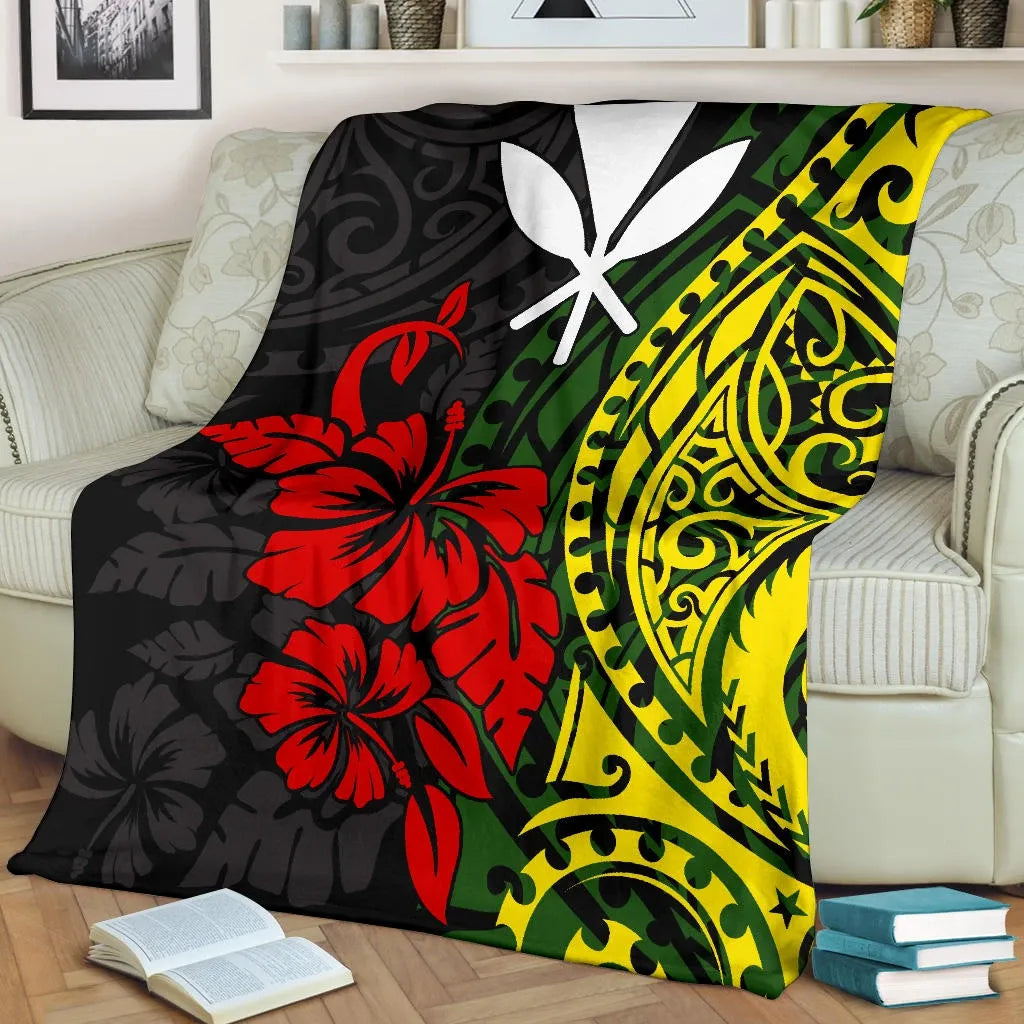 Hawaii Premium Blanket - Polynesian Patterns With Hibiscus Flowers