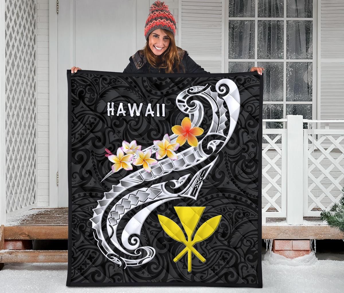 Hawaii Premium Quilt - Kanaka Maoli Polynesian Patterns Plumeria (Black)