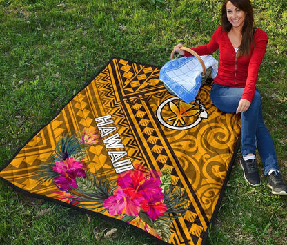 Hawaii Premium Quilt - Kanaka Maoli With Hibiscus On Polynesian Patterns (Yellow)
