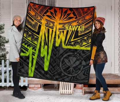 Hawaii Premium Quilt -  Kanaka Maoli With Polynesian Pattern In Heartbeat Style (Reggae)