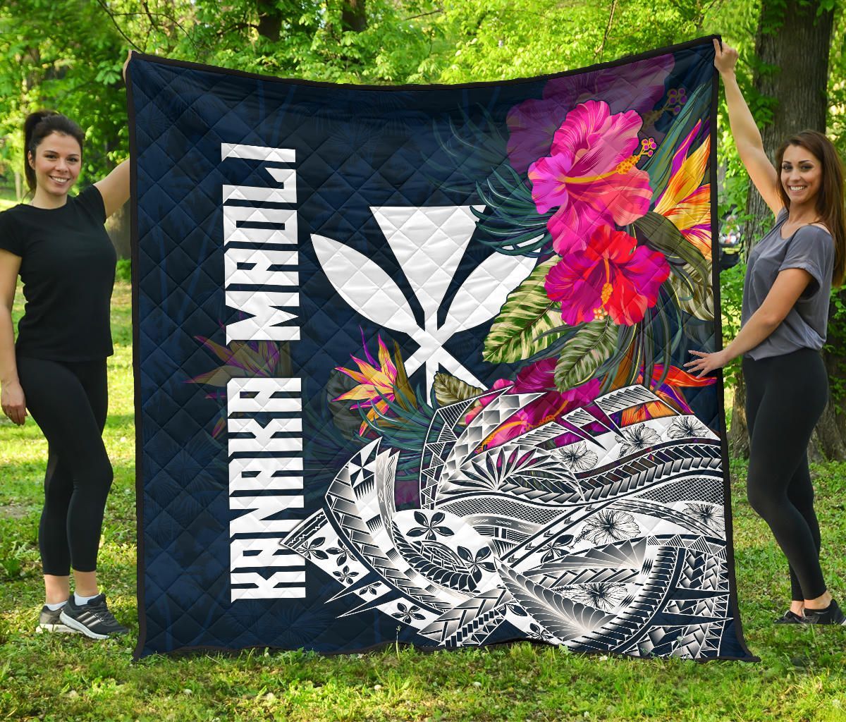 Hawaii Premium Quilt - Polynesian Hibiscus with Summer Vibes