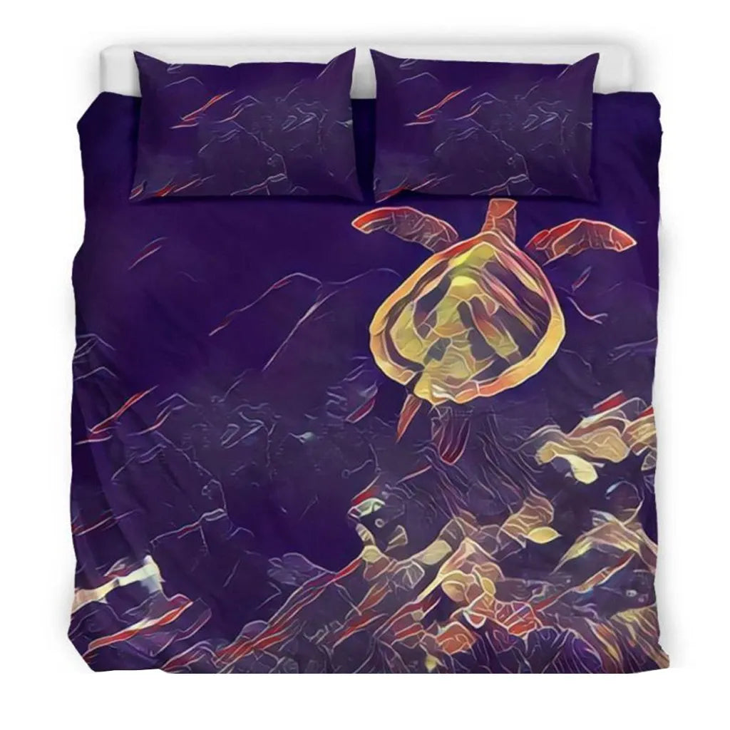 Hawaiian Duvet Cover Set - Sea Turtle Drawing (Violet)