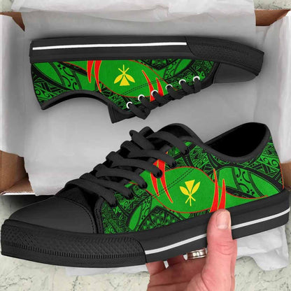 Kanaka Low Top Shoes - Symmetrical Lines
