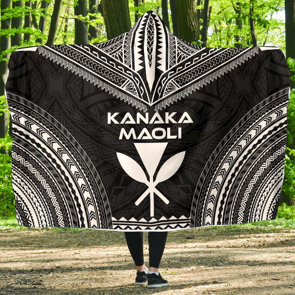 Kanaka Maoli Polynesian Chief Hooded Blanket - Black Version