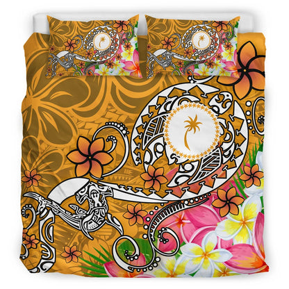 Kosrae Bedding Set - Turtle Plumeria (Gold)