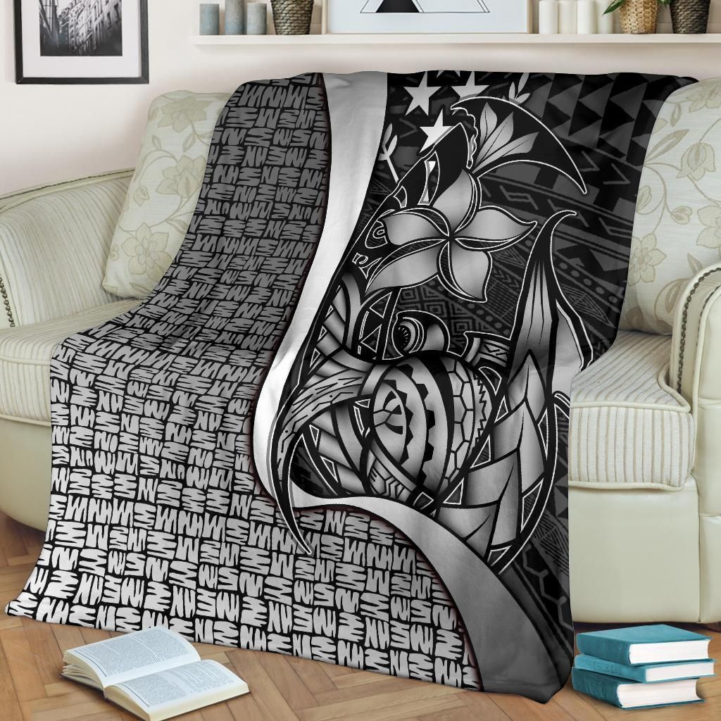 Kosrae Micronesia Premium Blanket White - Turtle With Hook