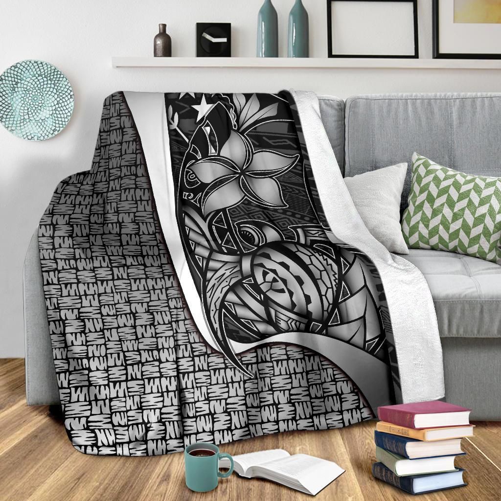 Kosrae Micronesia Premium Blanket White - Turtle With Hook