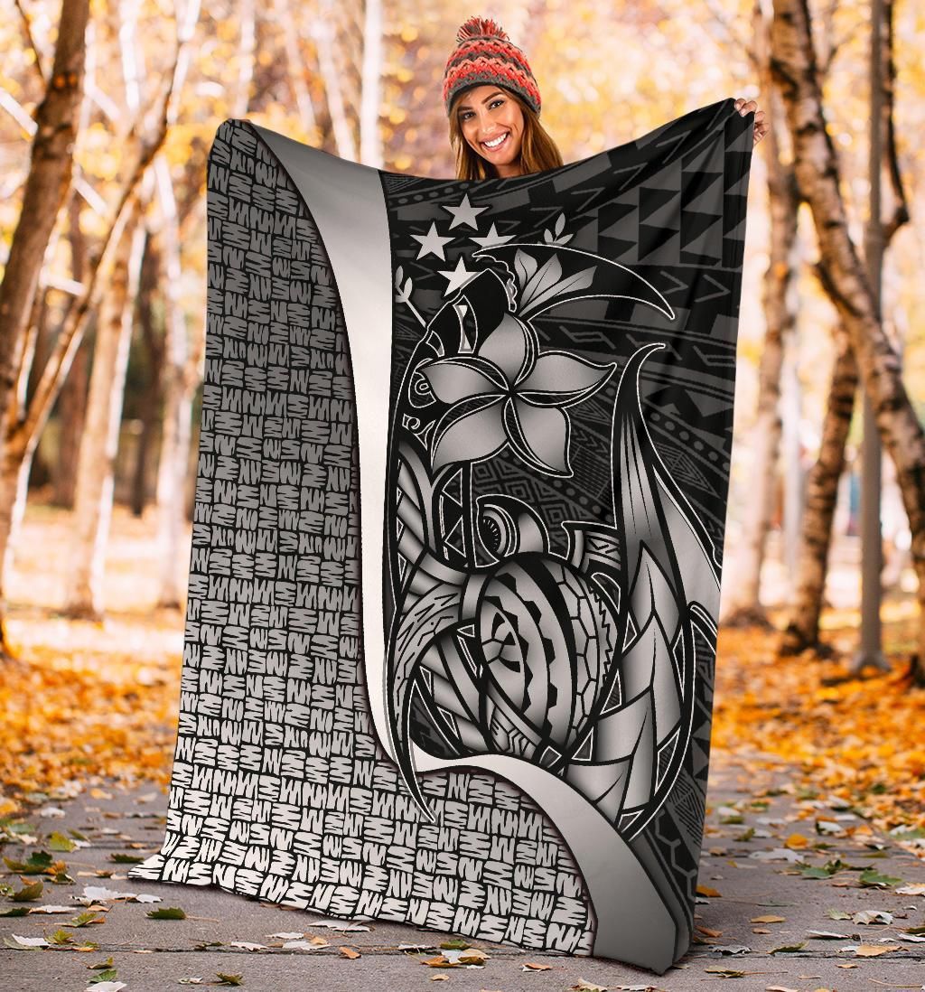 Kosrae Micronesia Premium Blanket White - Turtle With Hook
