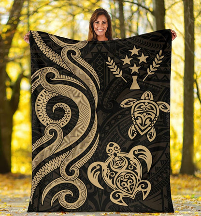 Kosrae Micronesian Premium Blanket - Gold Tentacle Turtle