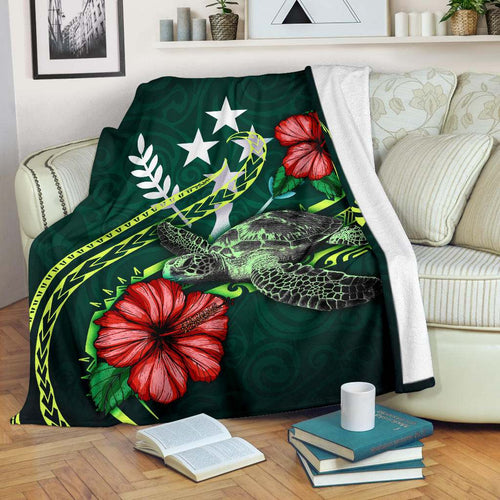 Kosrae Polynesian Premium Blanket - Green Turtle Hibiscus