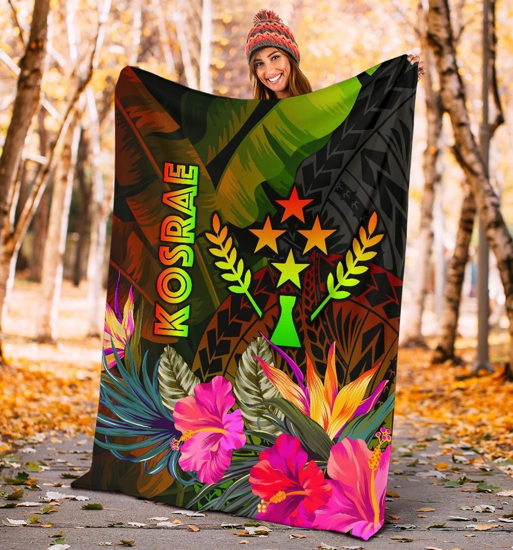 Kosrae Polynesian Premium Blanket-  Hibiscus and Banana Leaves