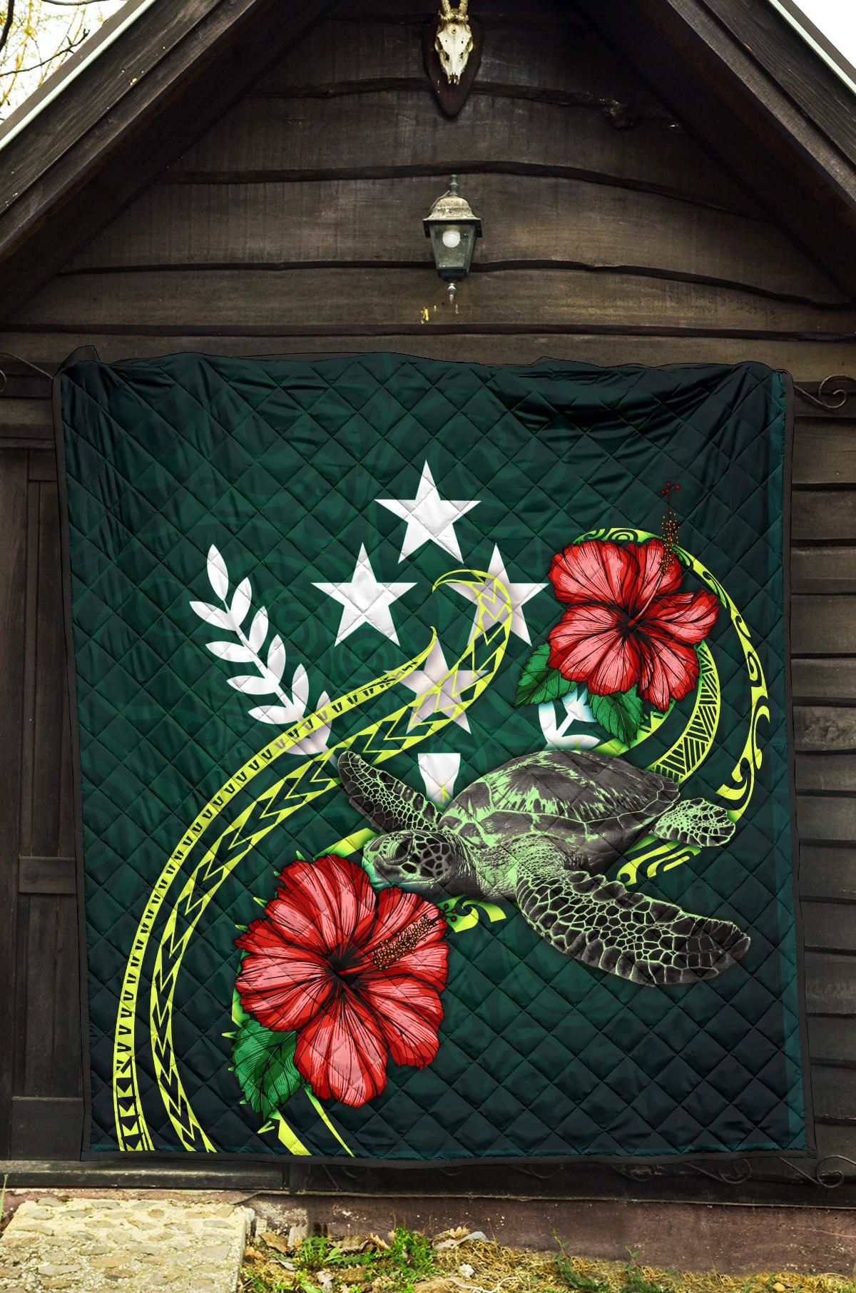 Kosrae Polynesian Premium Quilt - Green Turtle Hibiscus