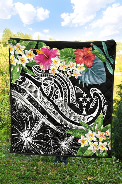 Kosrae Polynesian Premium Quilt - Summer Plumeria (Black)