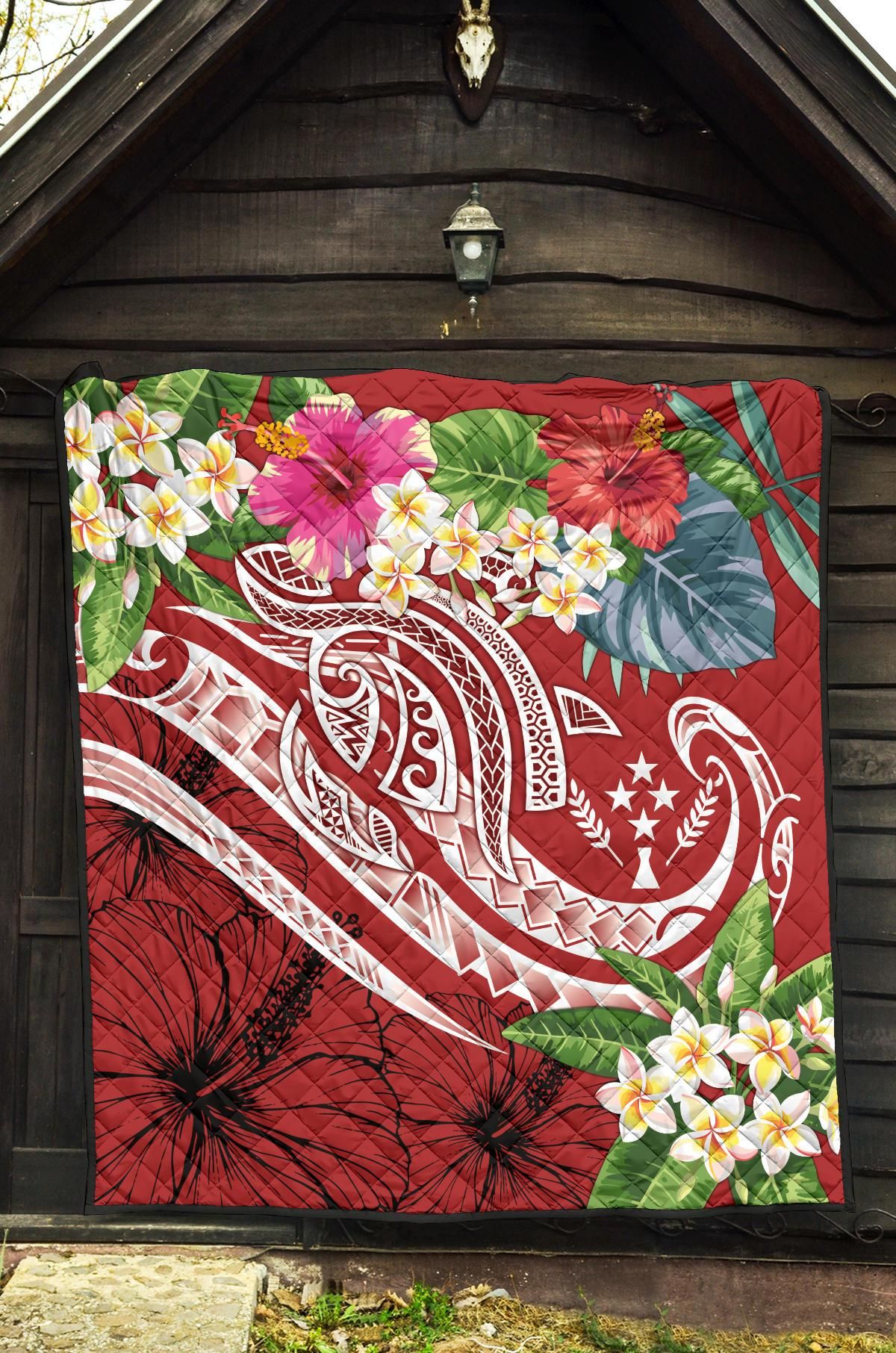 Kosrae Polynesian Premium Quilt - Summer Plumeria (Red)