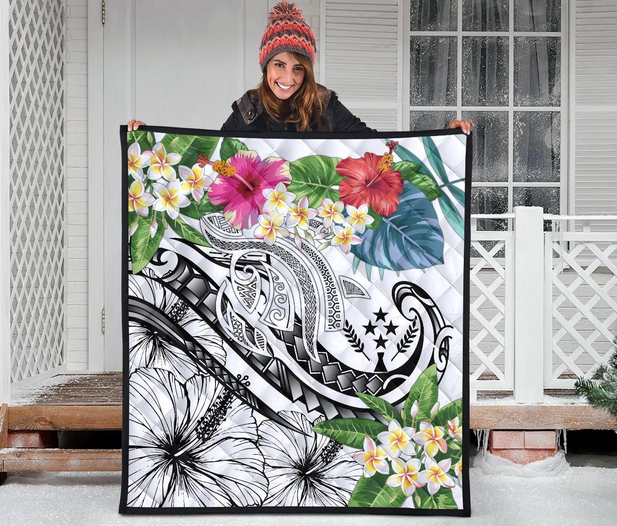 Kosrae Polynesian Premium Quilt - Summer Plumeria (White)