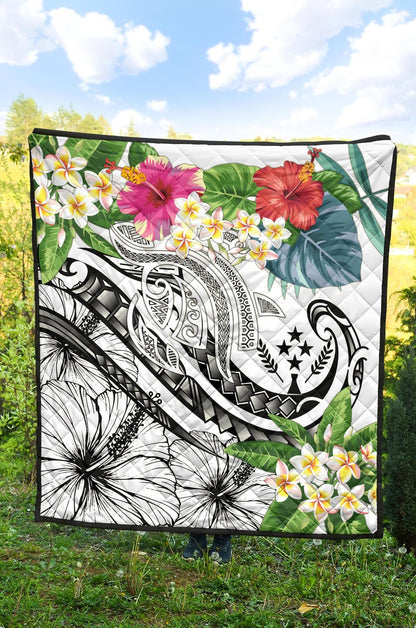 Kosrae Polynesian Premium Quilt - Summer Plumeria (White)