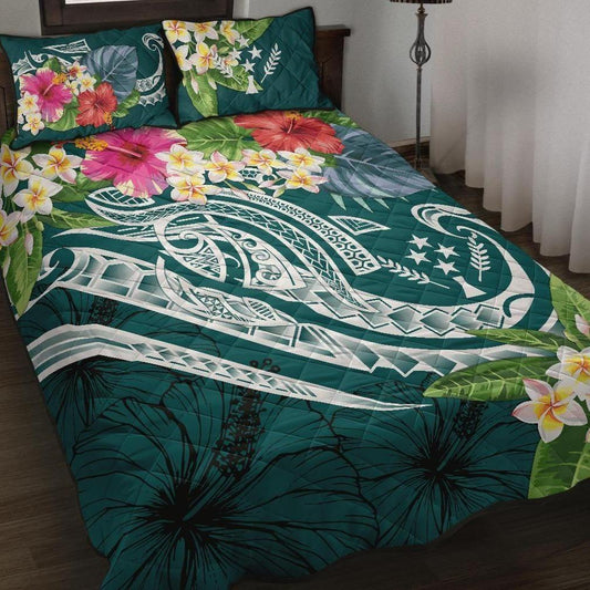 Kosrae Polynesian Quilt Bed Set - Summer Plumeria (Turquoise)