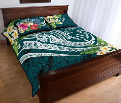 Kosrae Polynesian Quilt Bed Set - Summer Plumeria (Turquoise)