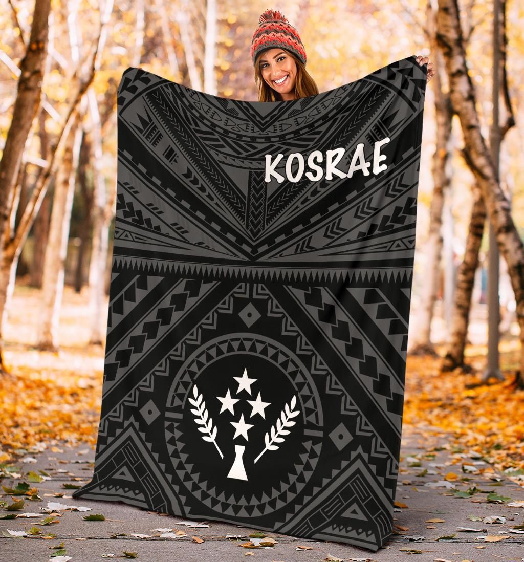 Kosrae Premium Blanket - Kosrae Flag In Polynesian Tattoo Style (Black)