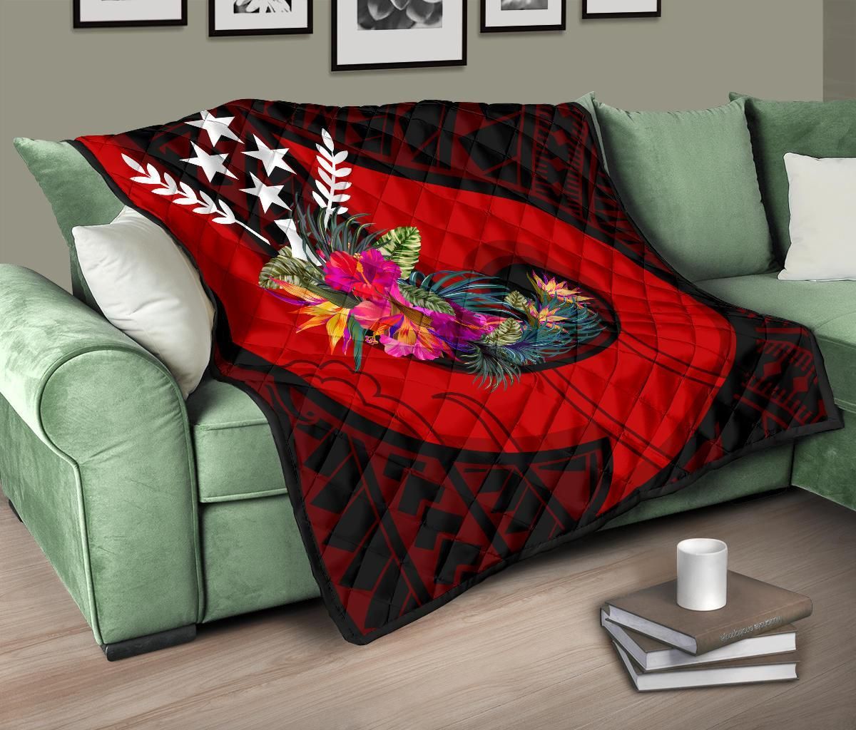 Kosrae Premium Quilt - Polynesian Hook And Hibiscus (Red)