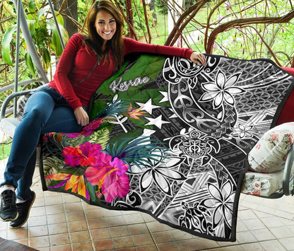 Kosrae Premium Quilt - Turtle Plumeria Banana Leaf