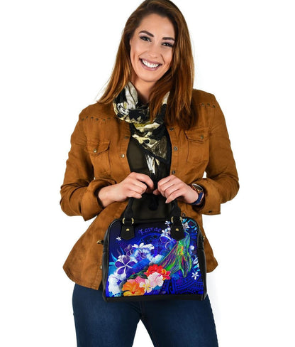 Kosrae Shoulder Handbag - Humpback Whale With Tropical Flowers (Blue)