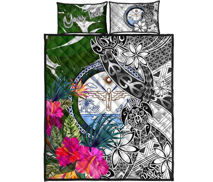 Marshall Islands Custom Personalised Quilt Bed Set White - Turtle Plumeria Banana Leaf Crest