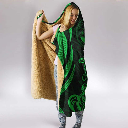 Marshall Islands Hooded Blanket - Green Tentacle Turtle Crest