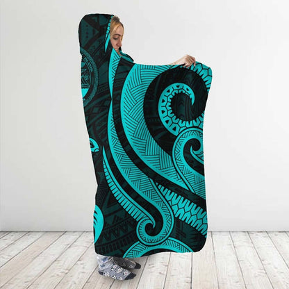 Marshall Islands Hooded Blanket - Turquoise Tentacle Turtle Crest
