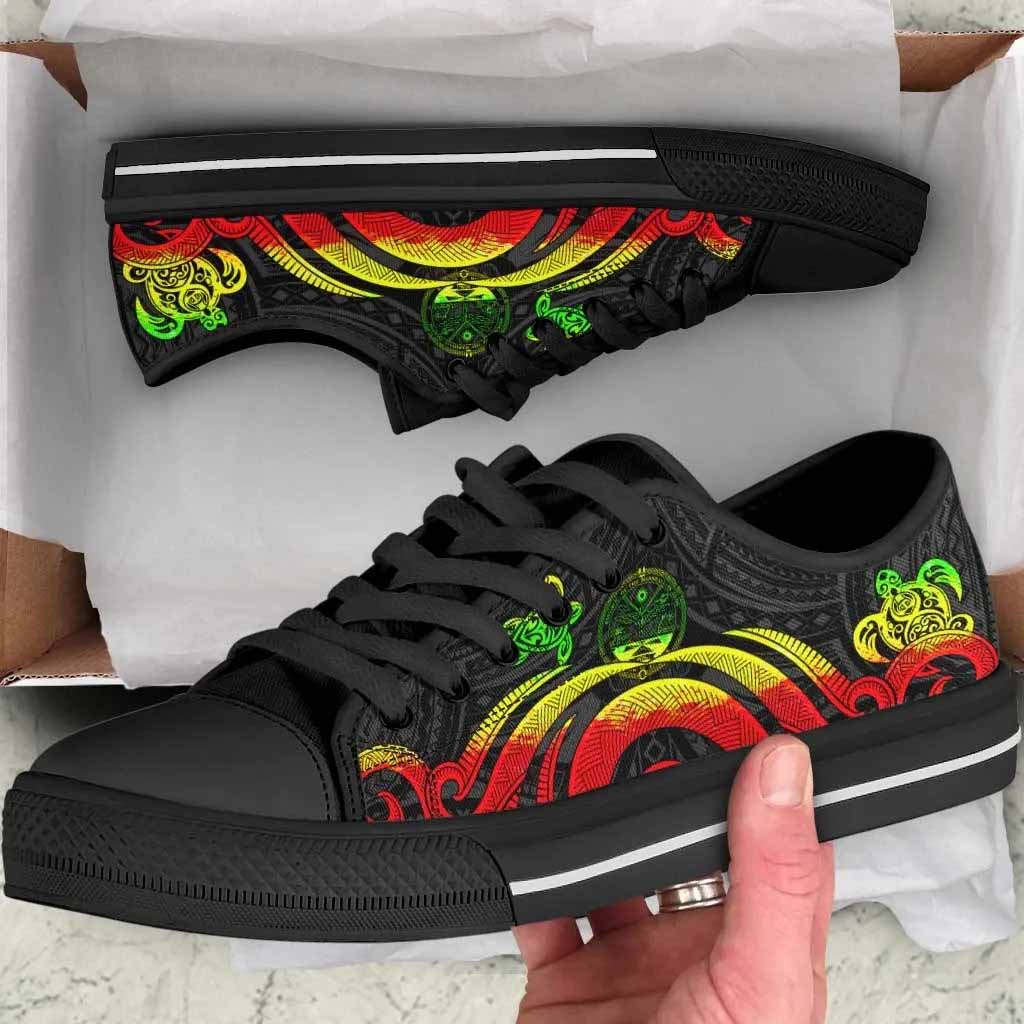 Marshall Islands Low Top Canvas Shoes - Reggae Tentacle Turtle Crest